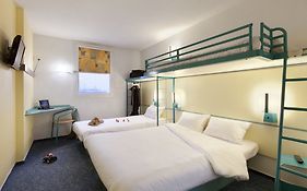 B&B Hôtel Poitiers 1 Futuroscope